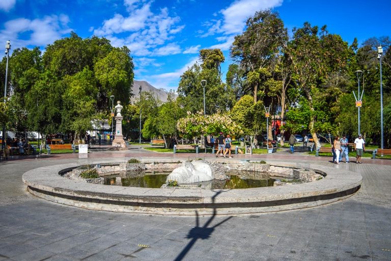 Plaza Gabriela Mistral de Vicuña